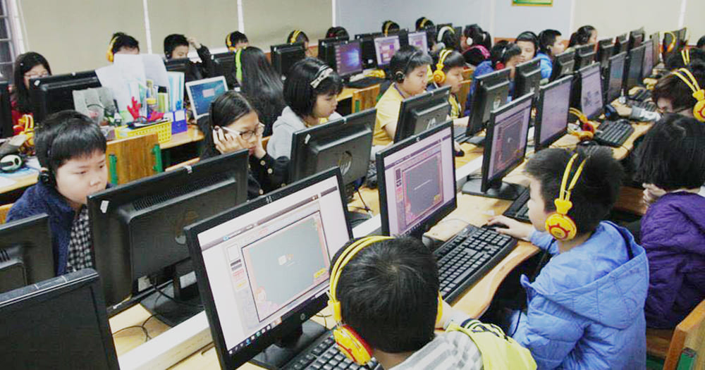 Cuộc thi Olympic Tiếng Anh trên Internet (IOE)